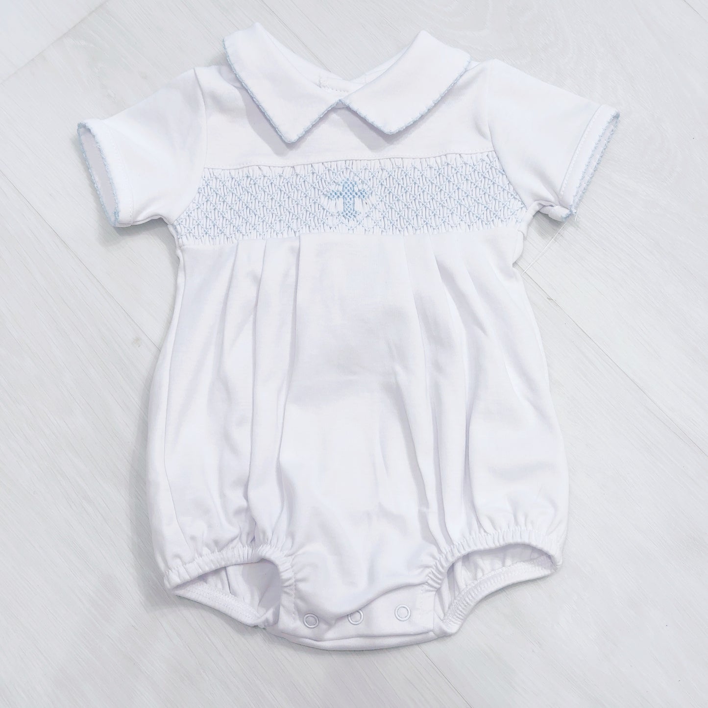 Alexander Cross Smocked Bubble