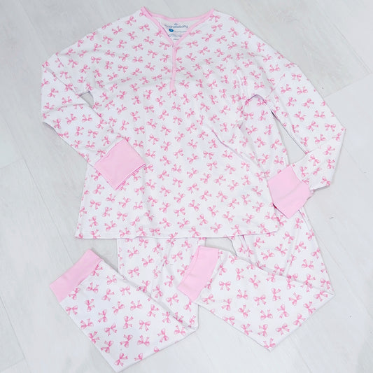 Taylor- Women's Pajama Set- Pink Bows
